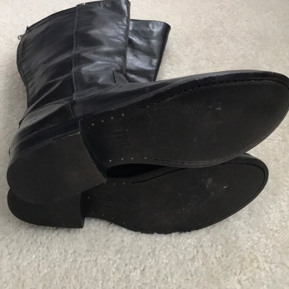 NWT Frye Melissa Stud Back Zip Boots - Picture 10 of 13